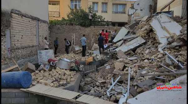 ریزش ساختمان مسکونی در اصفهان 4 نفر را در آوار گرفتار کرد!