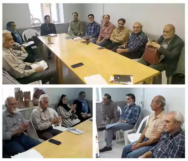 به مناسبت گرامیداشت هفته دفاع مقدس مراسم شب شعر توسط انجمن های ادبی طوبی و فردوسی شاهین شهر در محل فرهنگسرای شهروند برگزار شد.